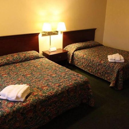 Parliament Resort Gay Mens Resort Огаста Екстер'єр фото
